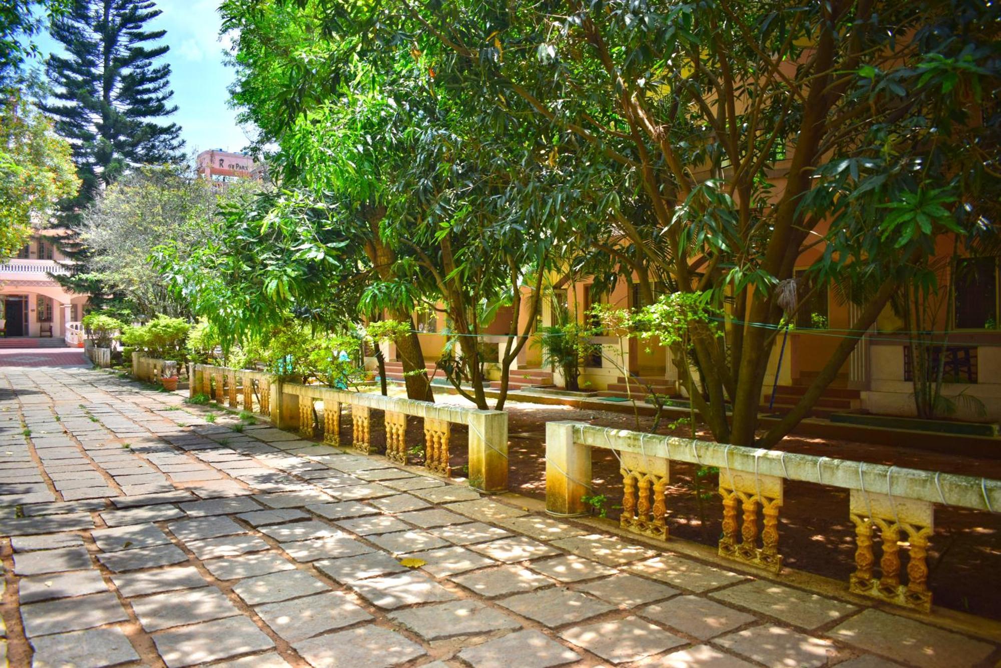 Jains Royal Palace Resorts Yelagiri Exterior foto