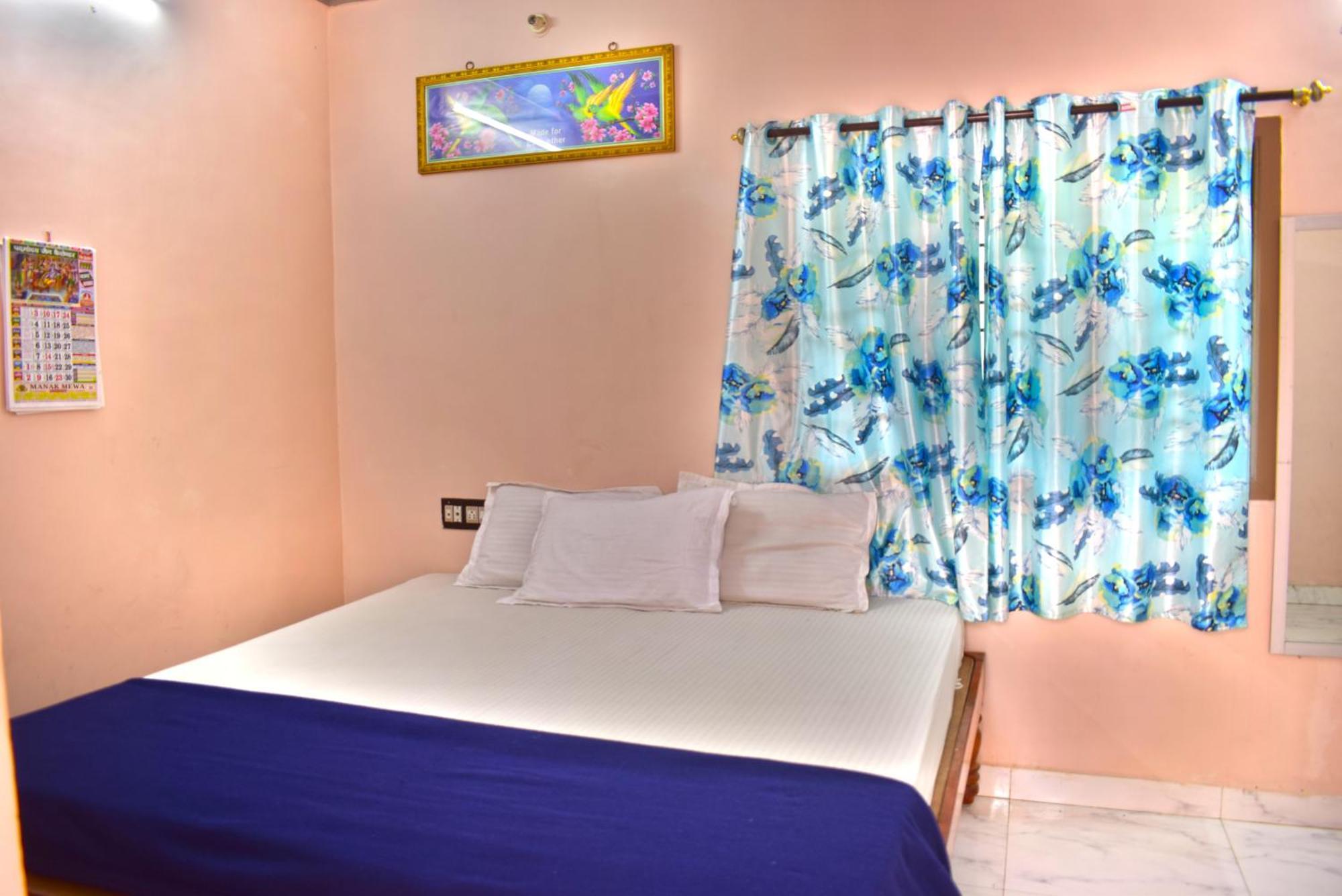 Jains Royal Palace Resorts Yelagiri Exterior foto
