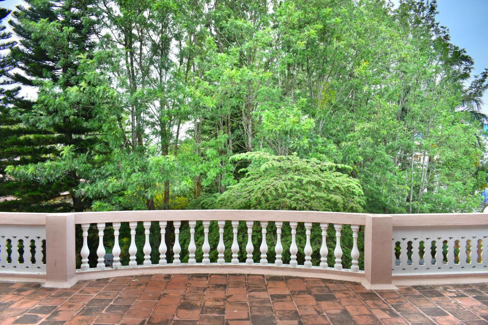 Jains Royal Palace Resorts Yelagiri Exterior foto