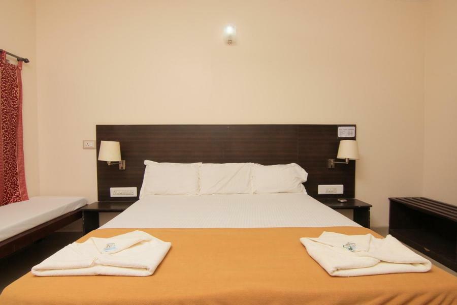 Jains Royal Palace Resorts Yelagiri Exterior foto